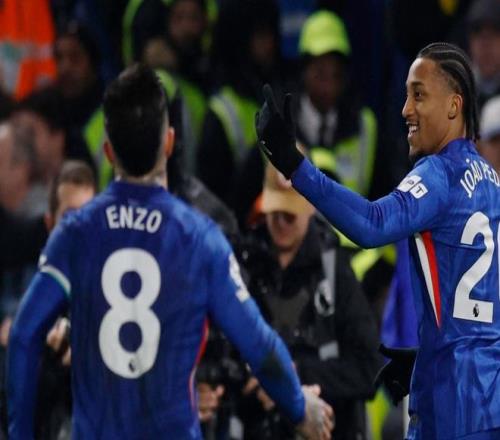 绿茵传奇揭,费心中的梦,幻阵容,足球比分,足球直播,足球比分直播,球探体育