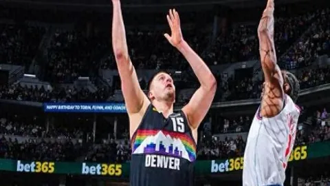 皮諾克與布倫特福德締結2027年合約